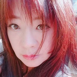 Meet your Posher, Janny